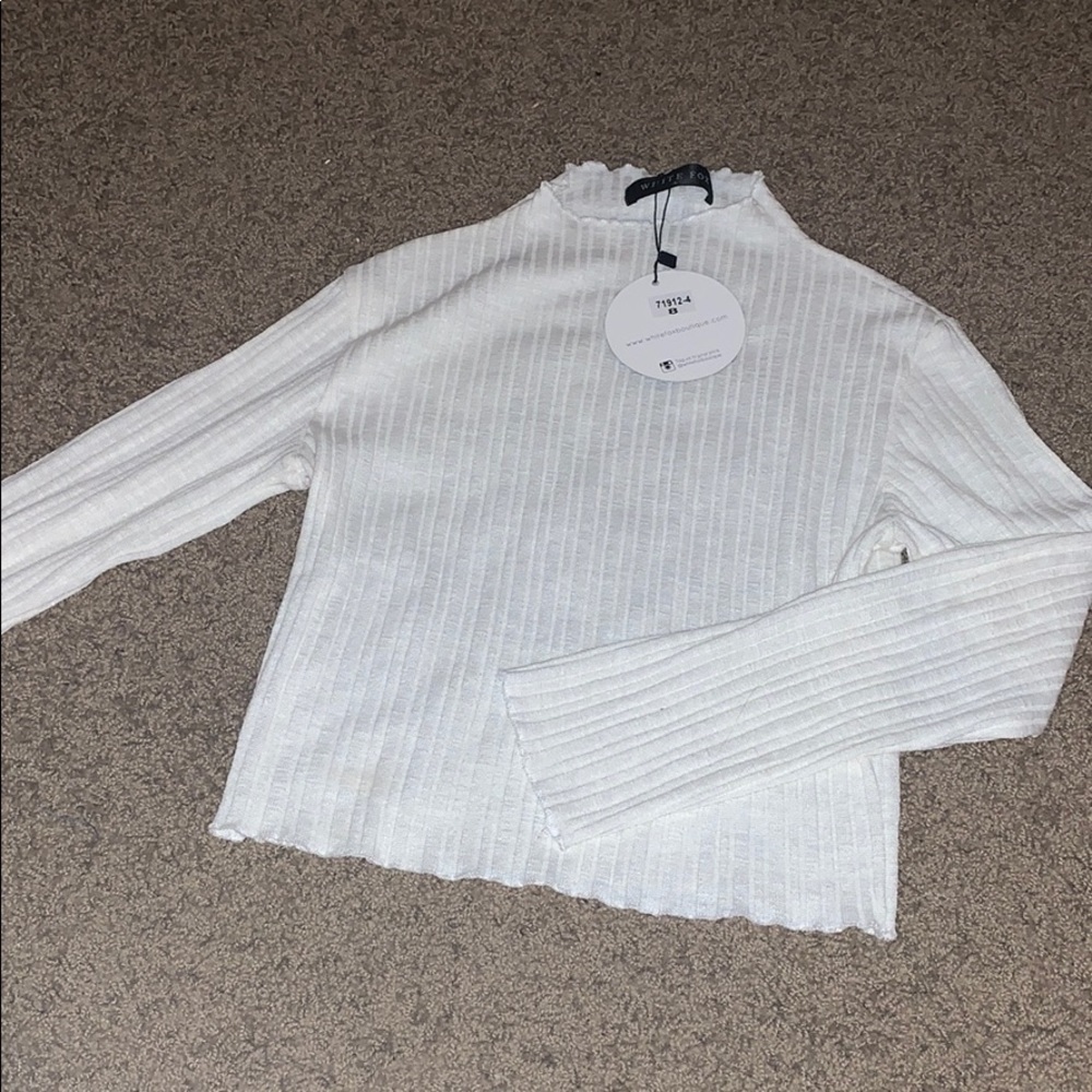 NWT white fox boutique white cropped sweater